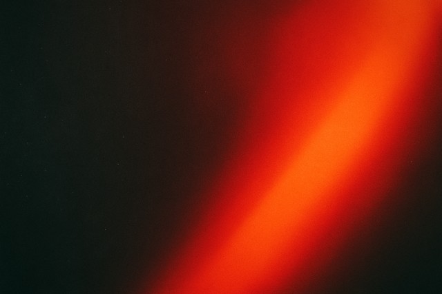 red-light-gradient